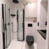 Badkamer_na_microcement_White_Essence_wit_licht_1