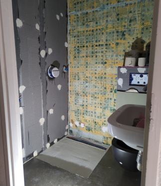 Badkamer_voor_microcement_White_Essence