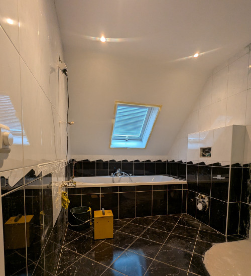 Voorfoto van een badkamer in Maarssen, Utrecht